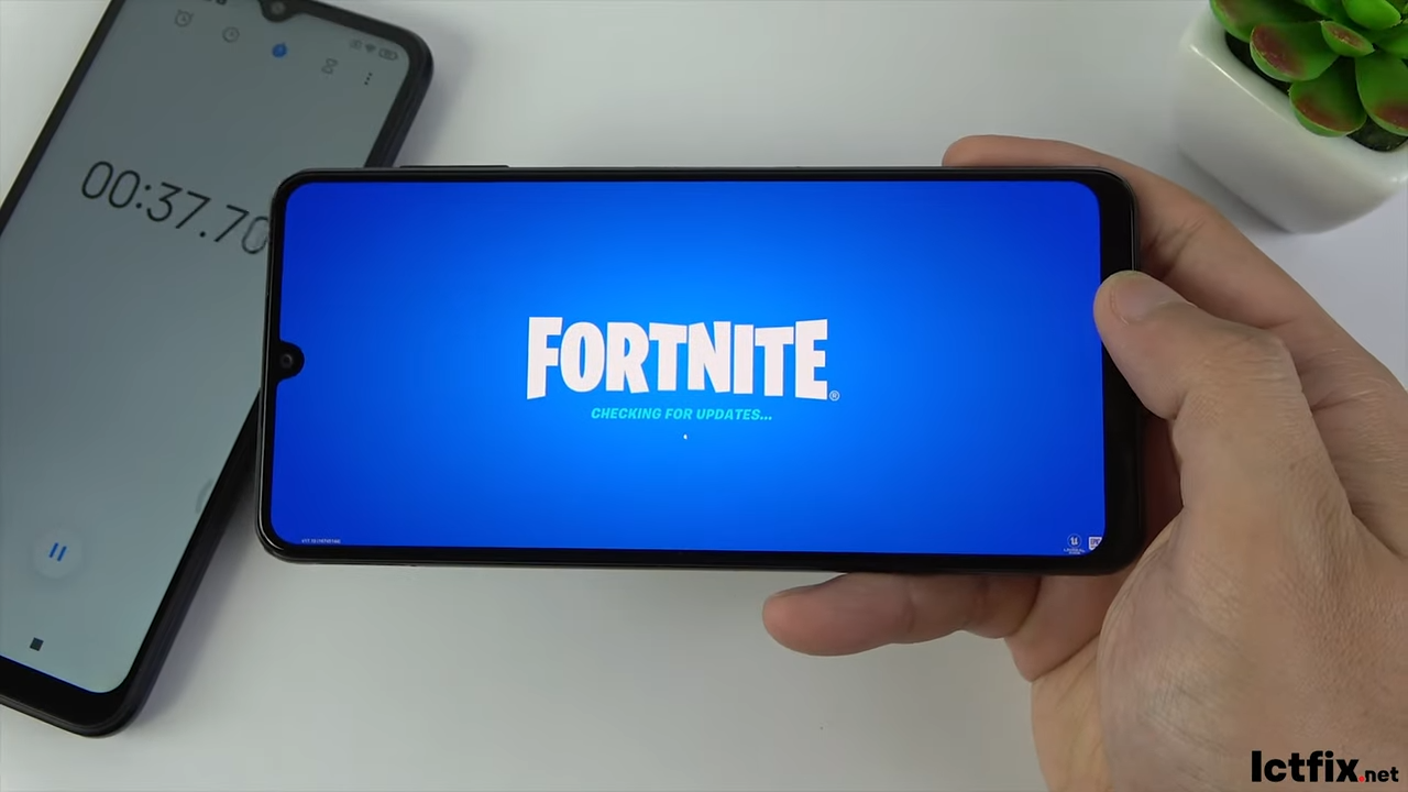 Samsung Galaxy A22 test game Fortnite Mobile