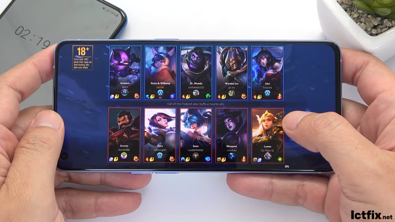 Oppo Reno 7 Pro League of Legends Mobile Wild Rift Gaming test 