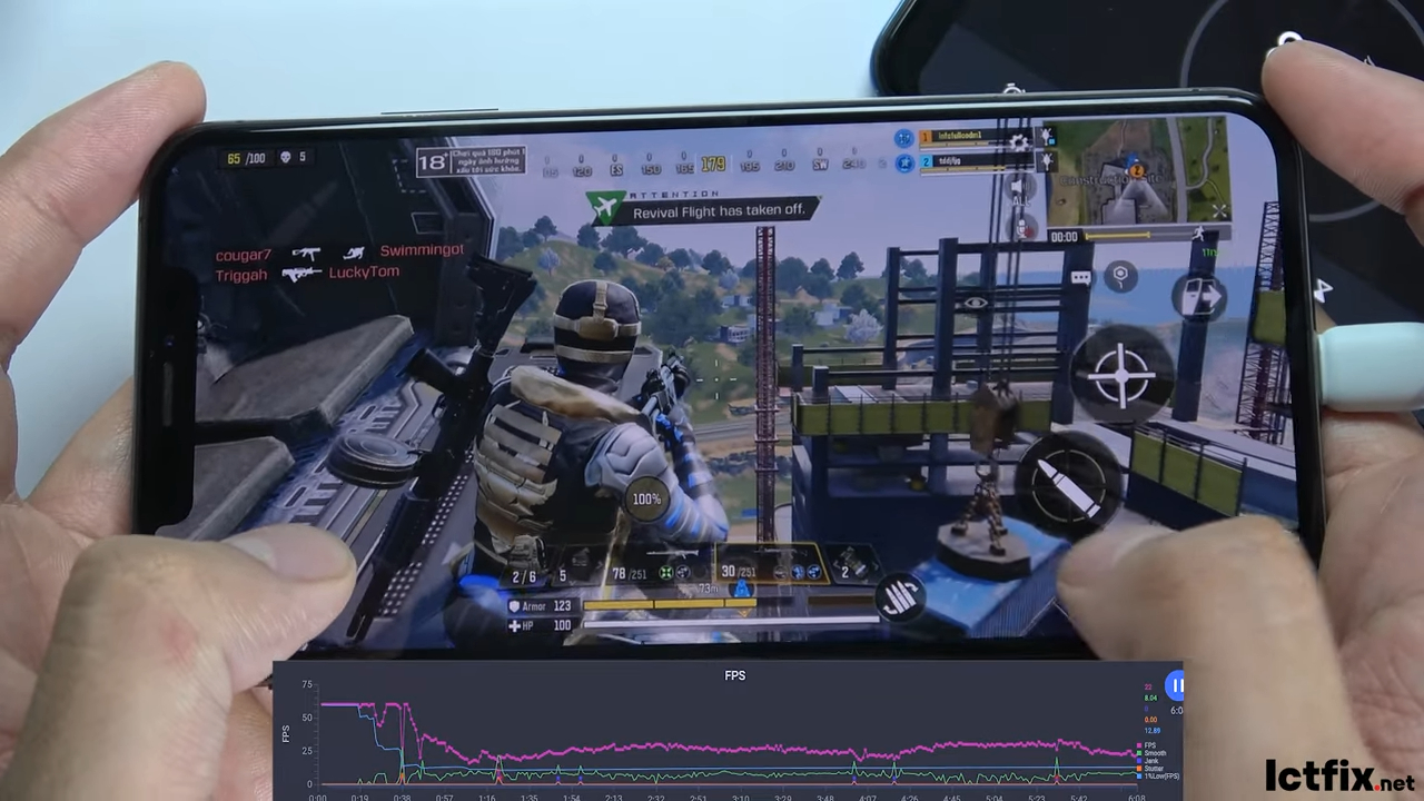 iPhone XS Max Call of Duty Mobile Gaming test 
