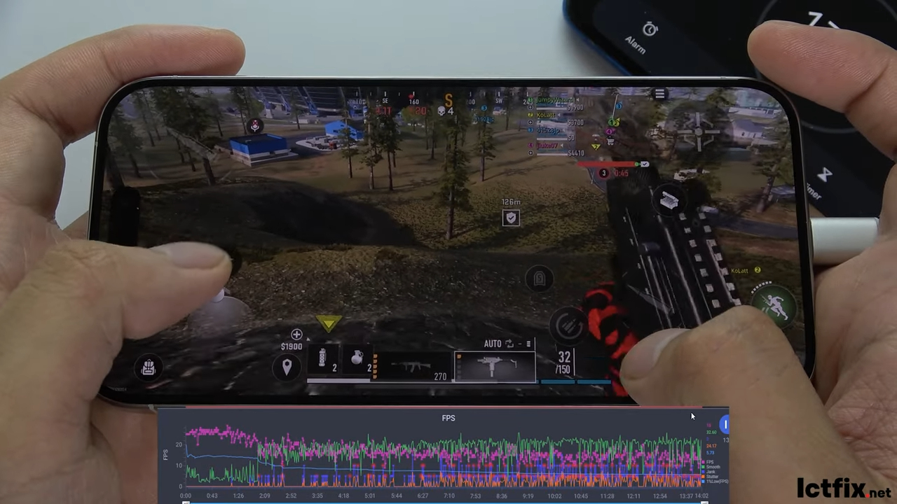 iPhone 15 Pro Call of Duty Warzone Mobile Gaming test 