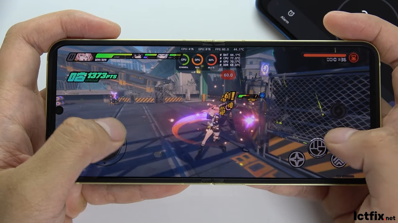 Samsung Galaxy Z Flip 6 Zenless Zone Zero Gaming test